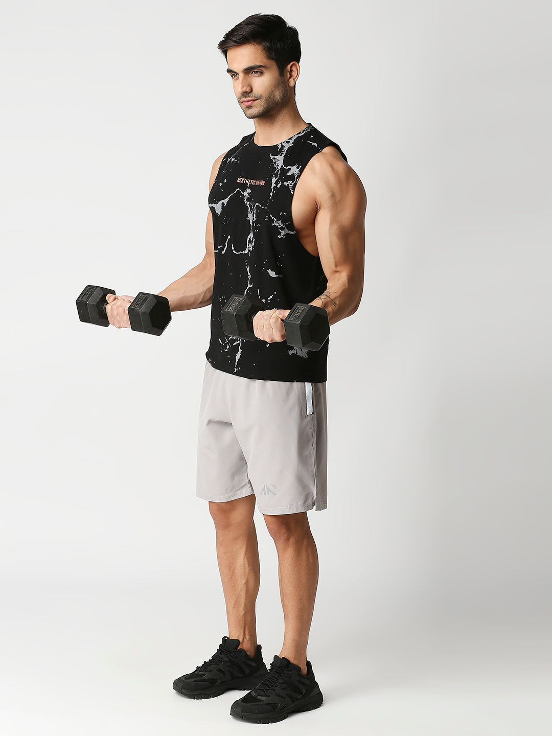 मार्बल डीपकट वेस्ट