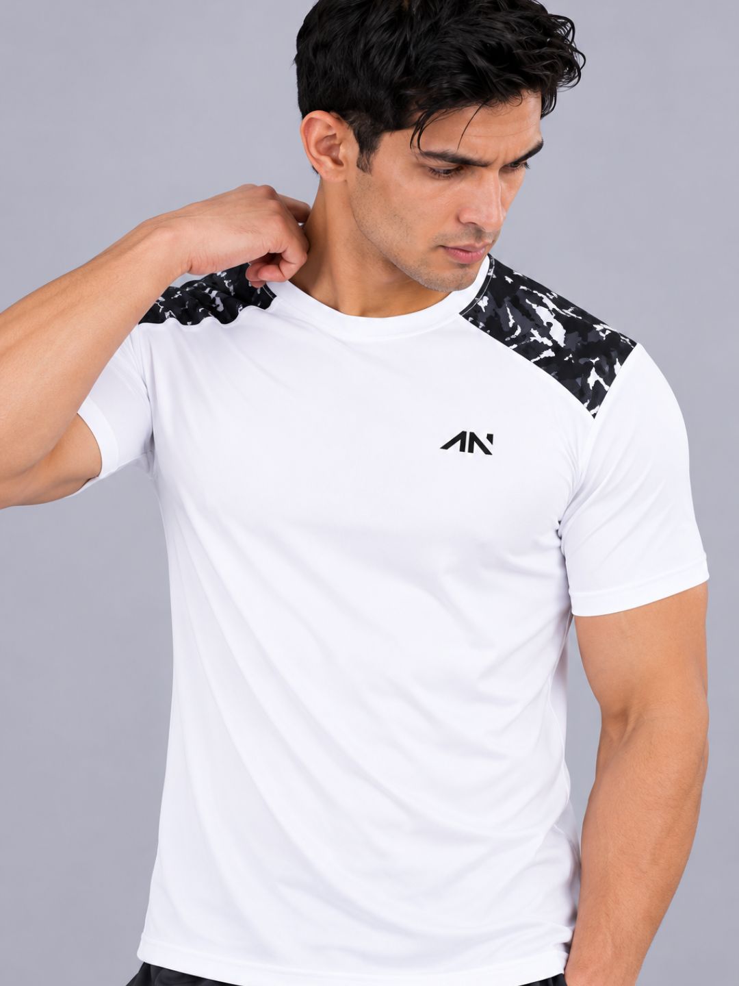 Muscle Fit Ice White Camo Tshirt