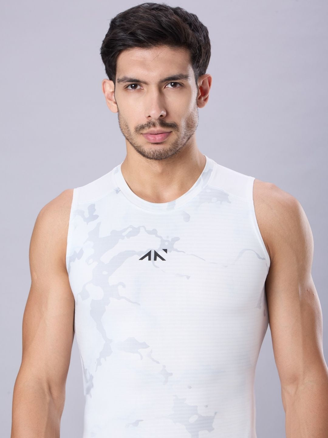 Critical Compression Vest White Camo
