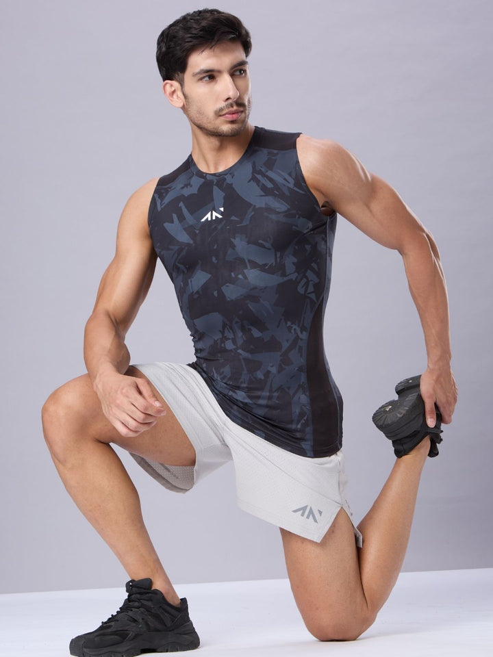 Critical Compression Vest Black Camo