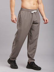 Featherlite Straight Fit Pant