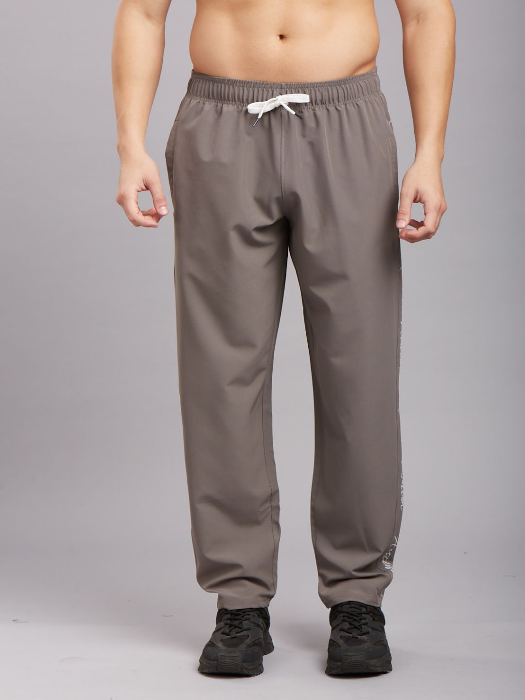 Featherlite Straight Fit Pant