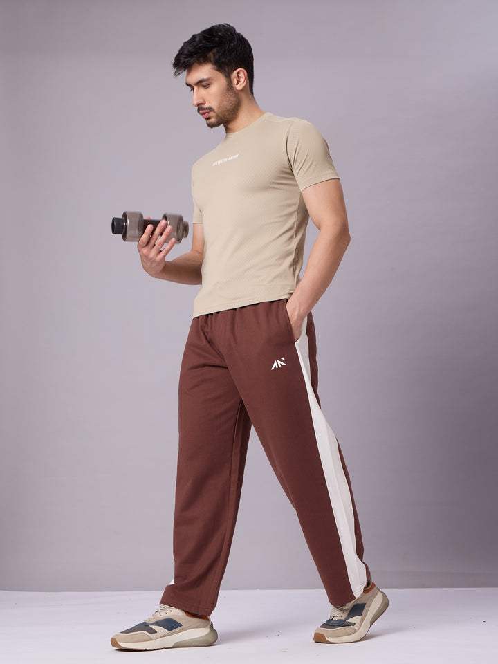 Straight Fit Panel Jogger (Brown)