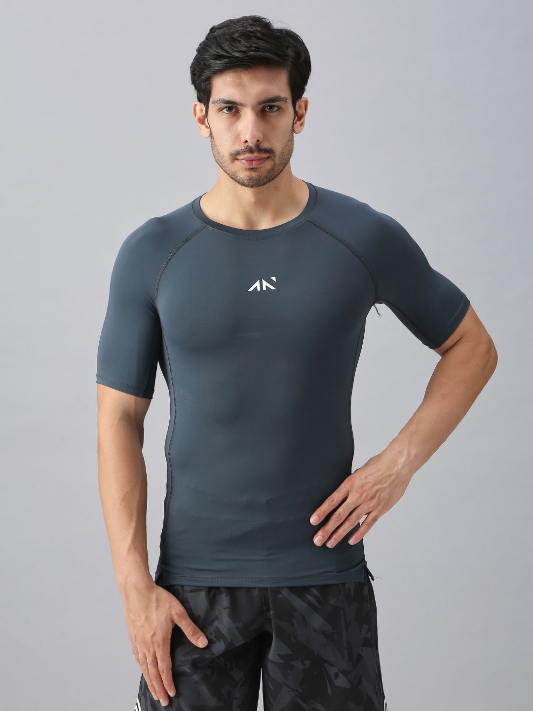 Critical Compression Tshirt Grey