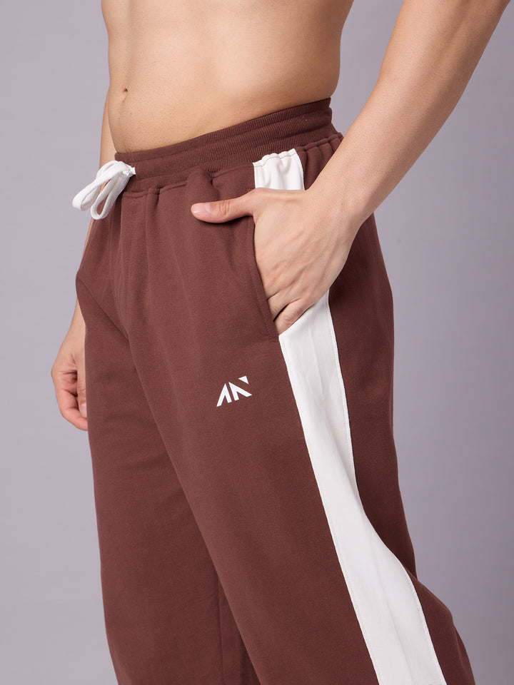 Straight Fit Panel Jogger (Brown)