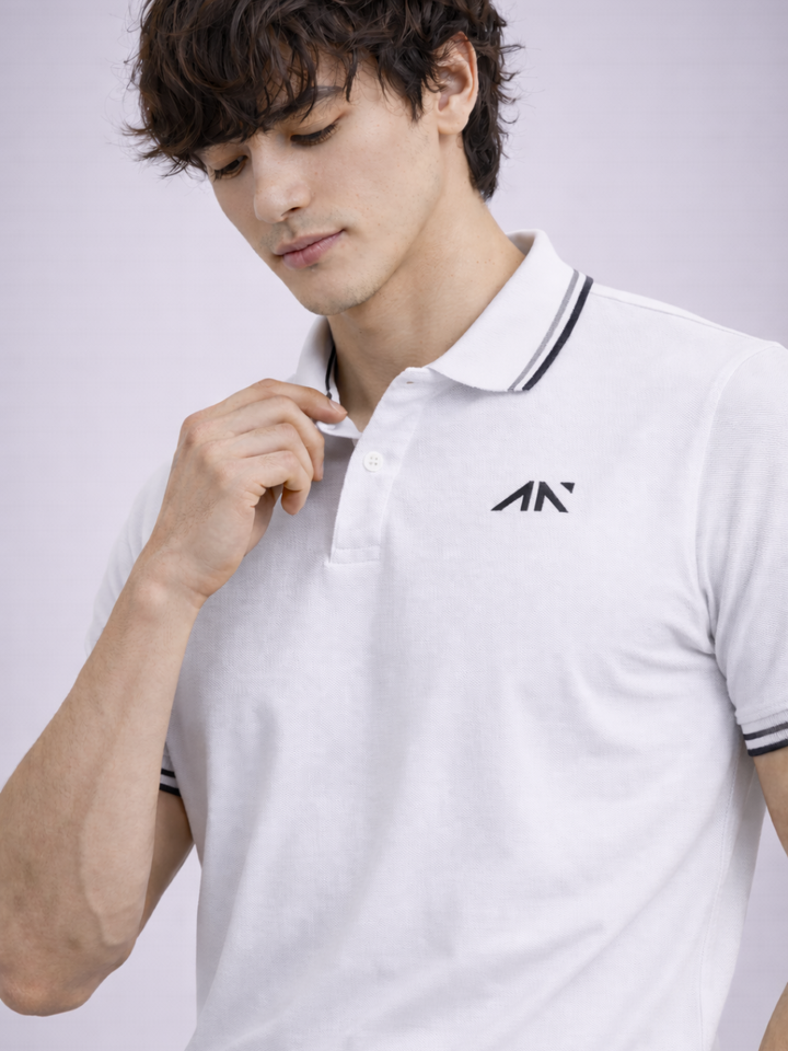 सौंदर्य मूल टीशर्ट