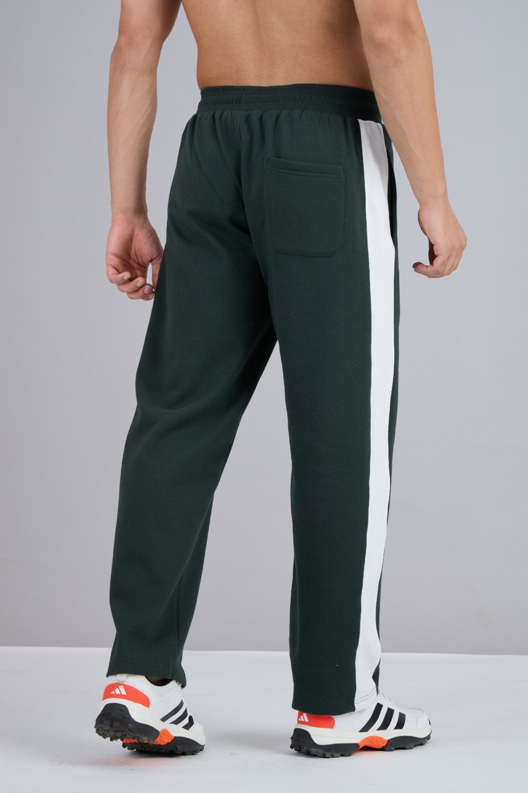 Oversized Straight Fit Jogger
