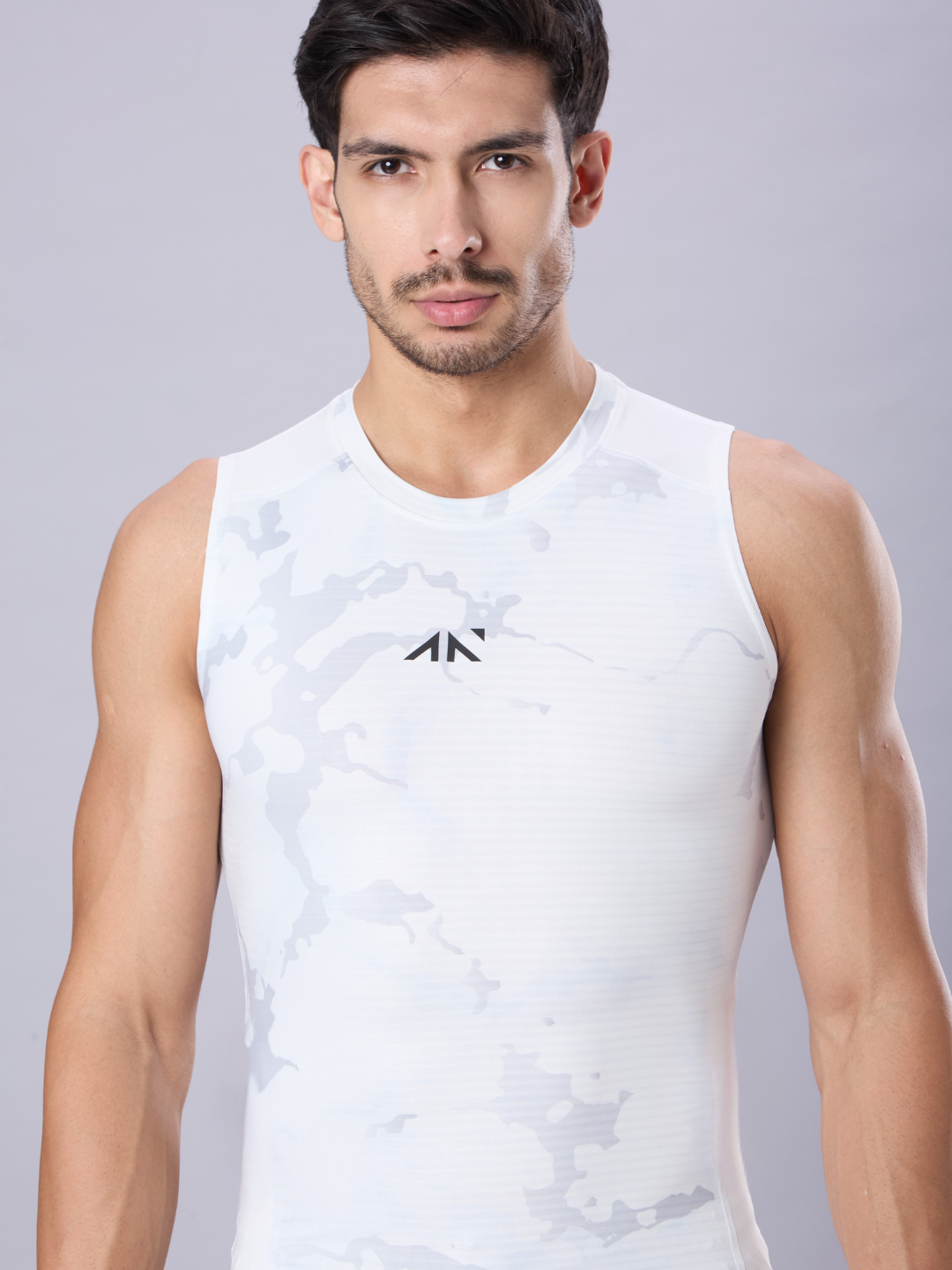 Critical Compression Vest White Camo