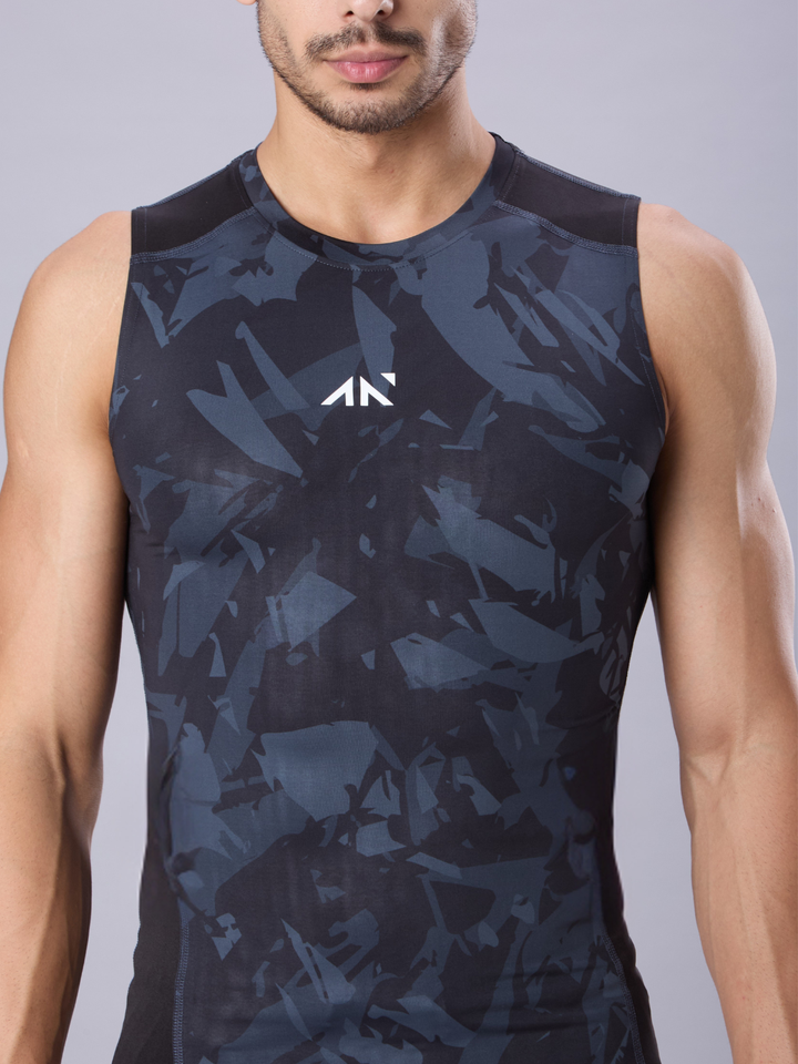 Critical Compression Vest Black Camo