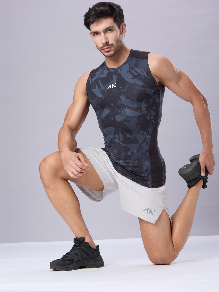 Critical Compression Vest Black Camo