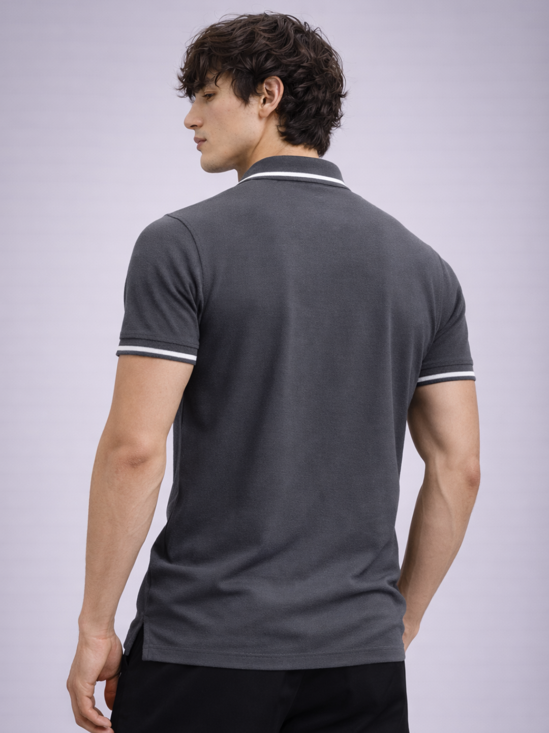 सौंदर्य मूल टीशर्ट