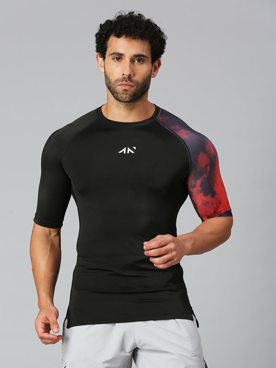 Snug Fit Half Sleeve Compression T-Shirt for Men – Gym Ready