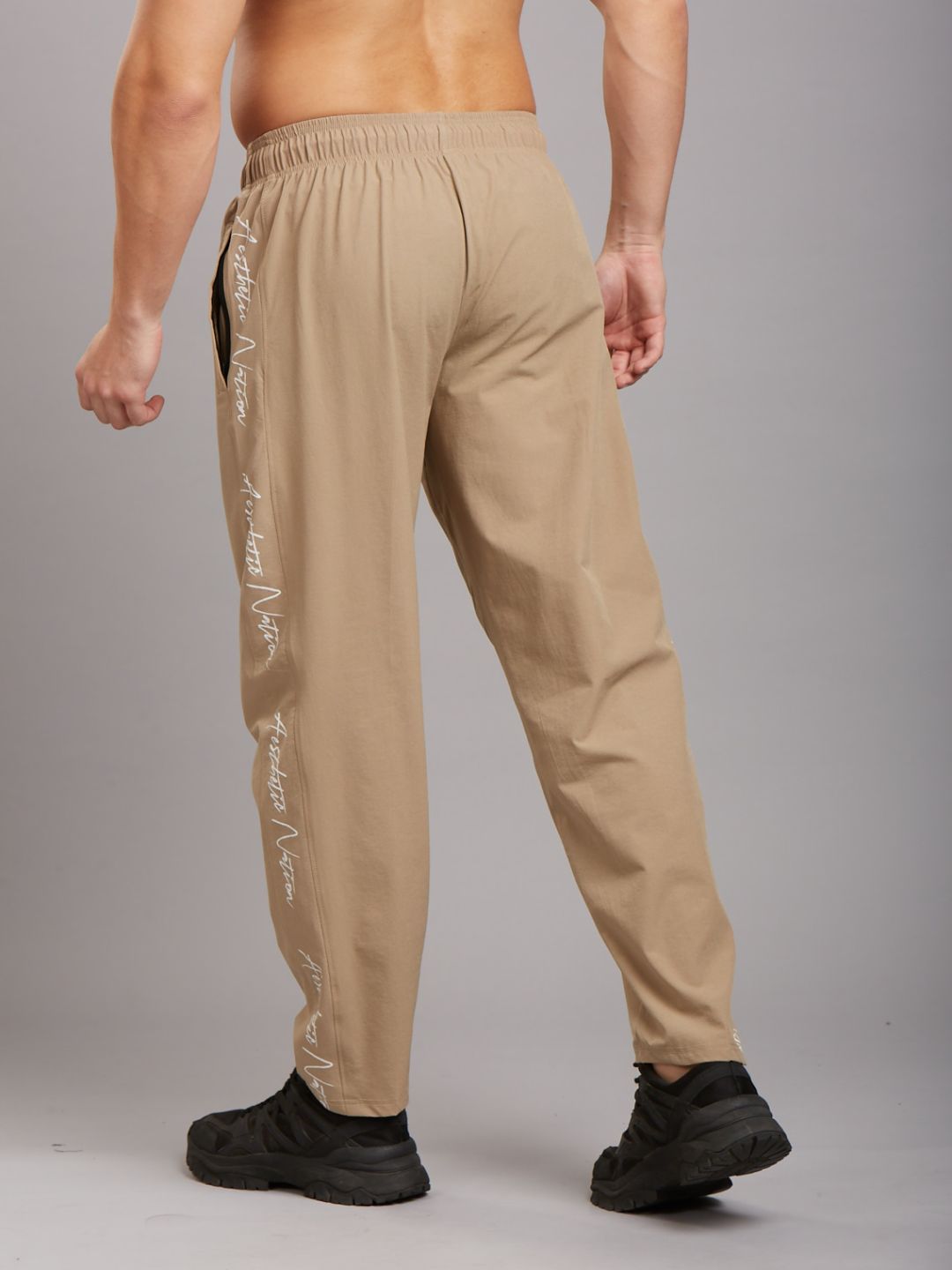 Featherlite Straight Fit Pant