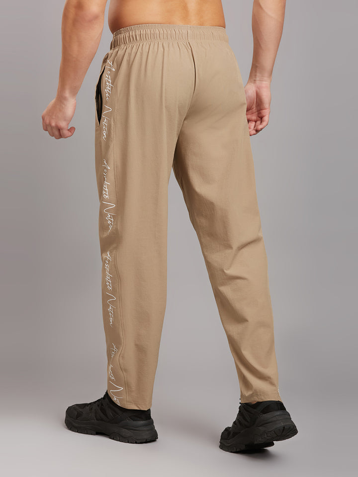 Featherlite Straight Fit Pant