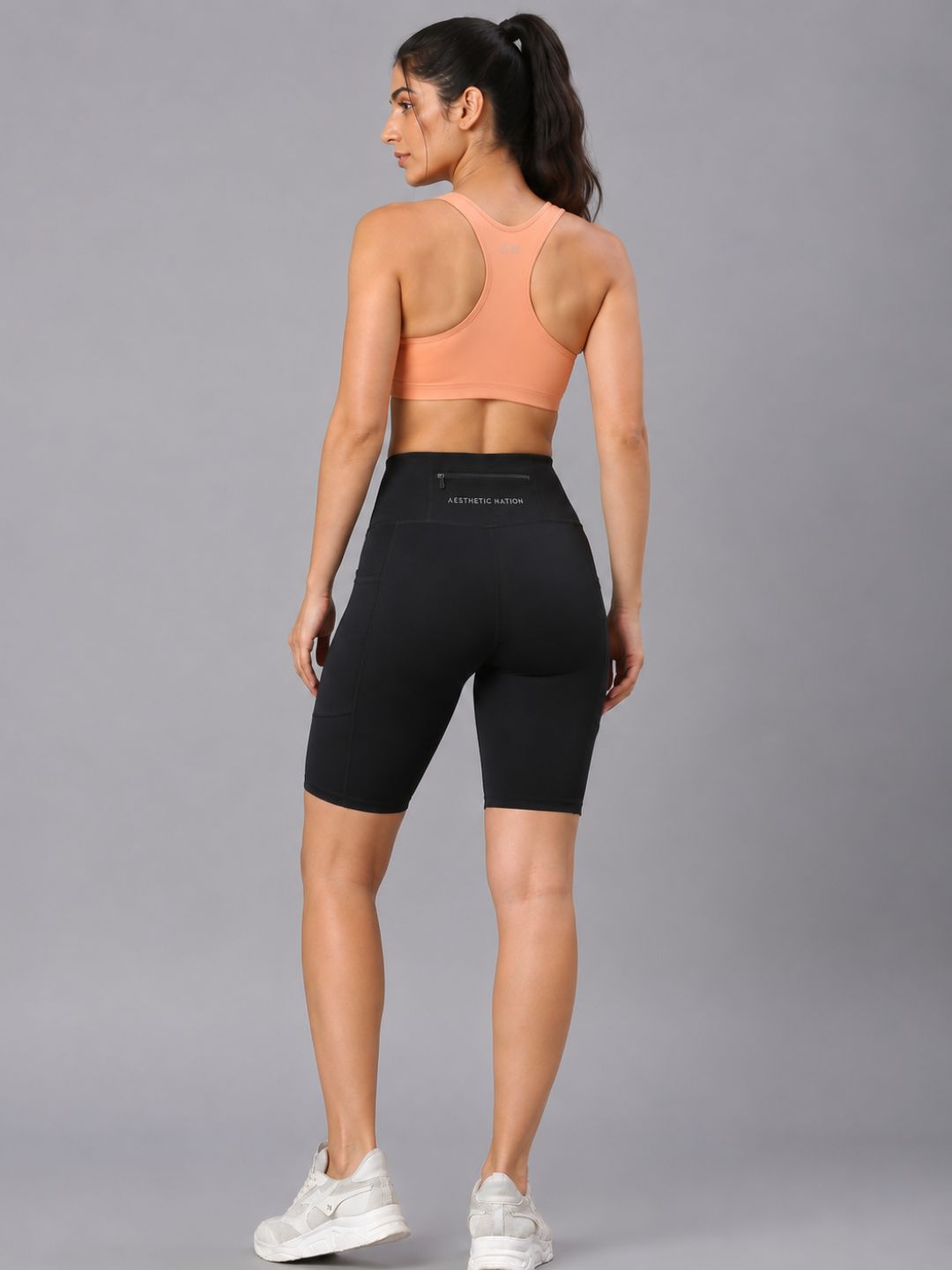 Elevate Biker Shorts Black