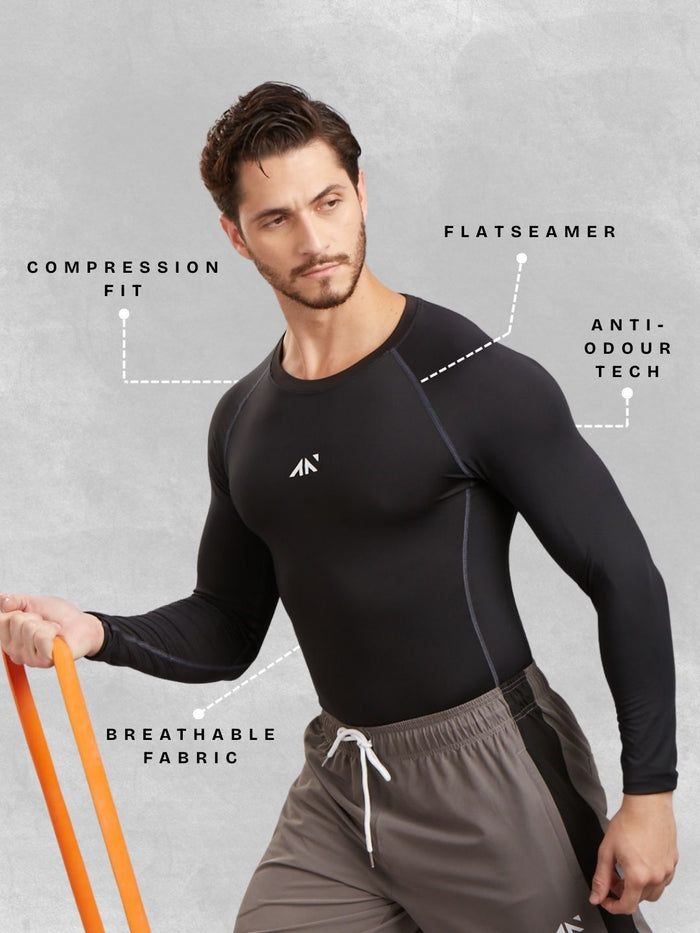 Critical Compression Tshirt Black