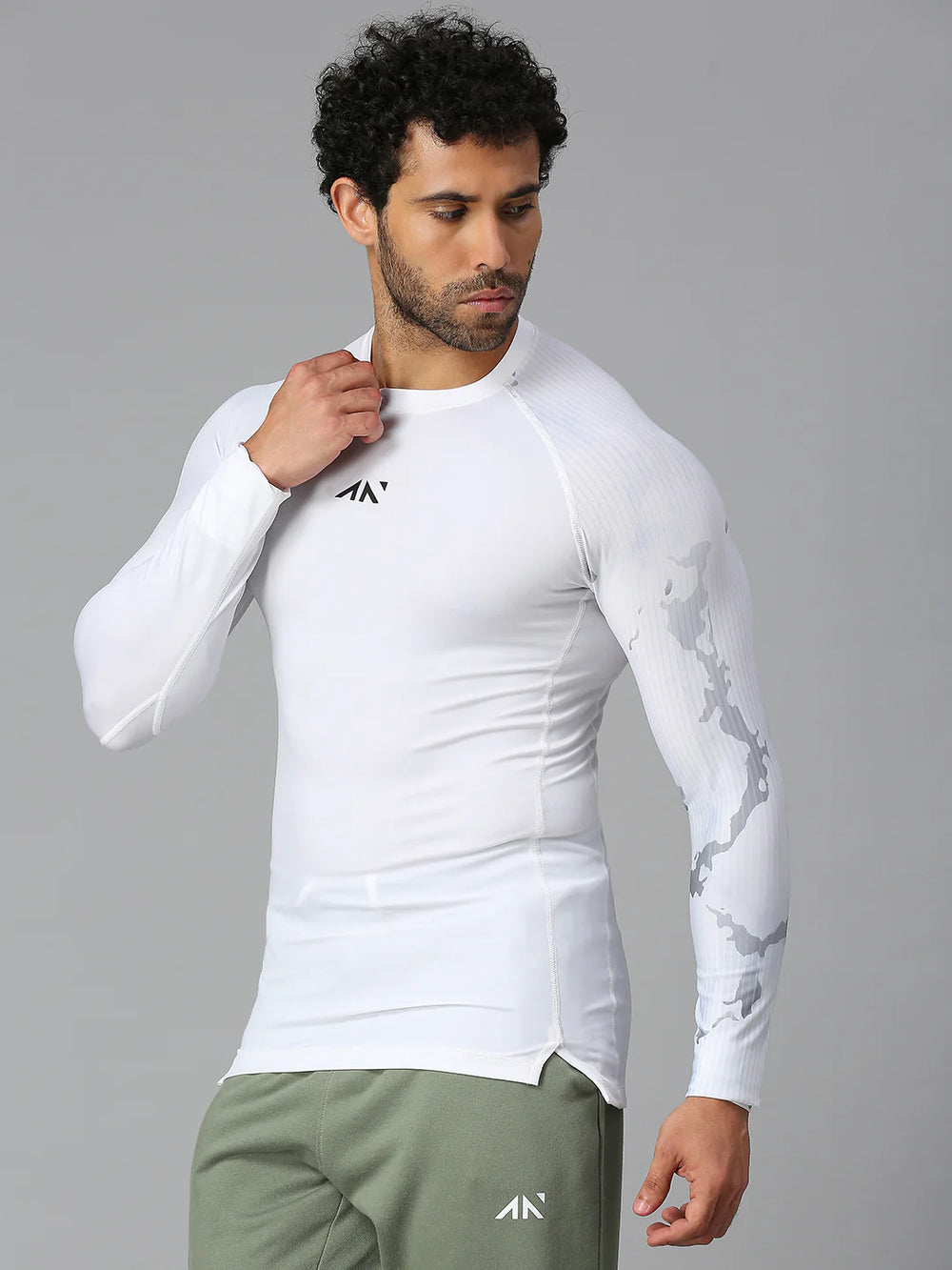 white compression full sleeve tshirt gym men
